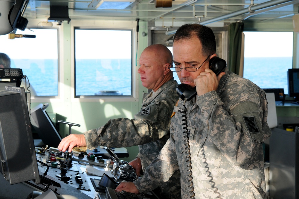 824th TC Heavy Boat provides Navy with Vessel of Opportunity