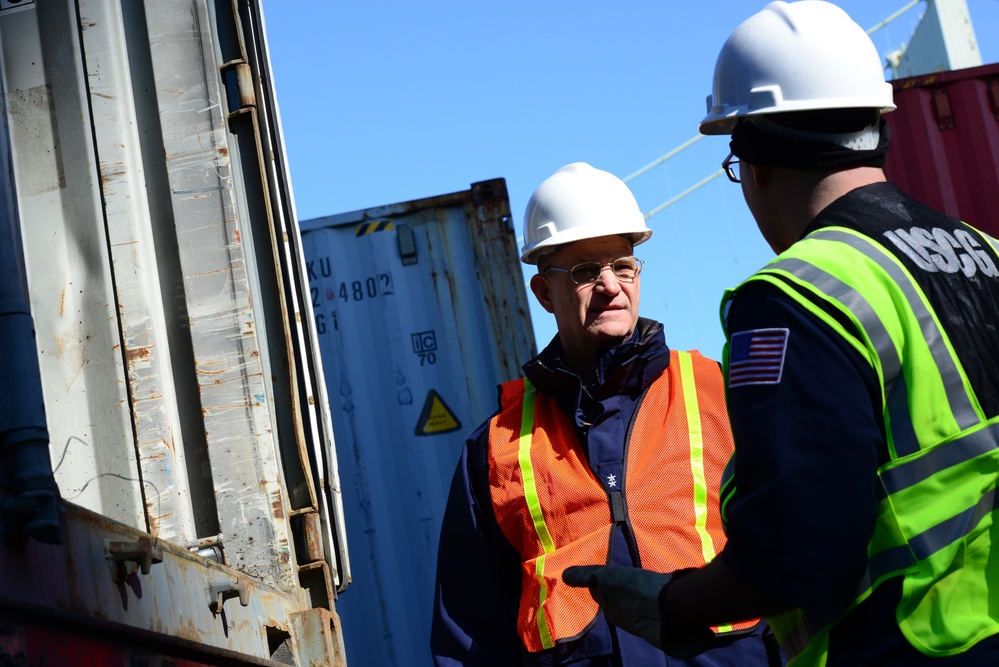 Coast Guard Sector Delaware Bay holds Multiagency Strike Force Operation in Philadelphia