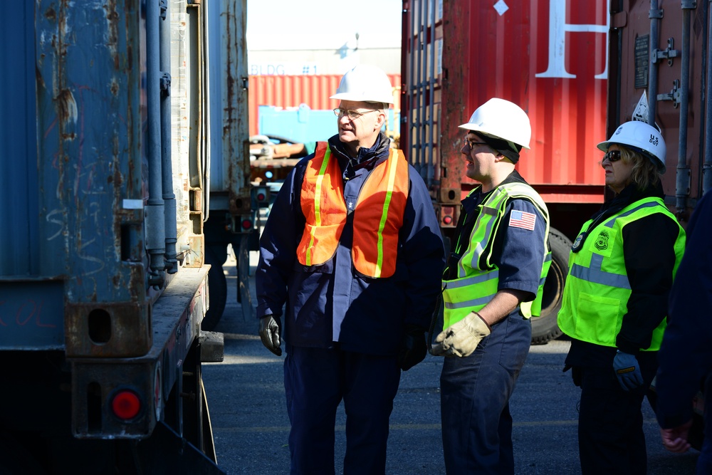 Coast Guard Sector Delaware Bay holds Multiagency Strike Force Operation in Philadelphia