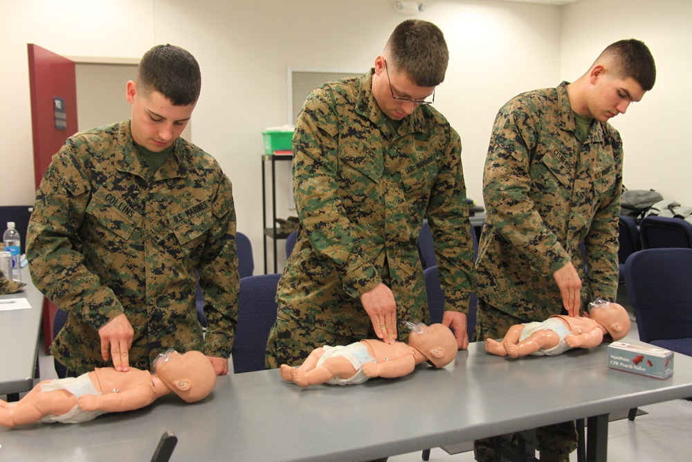 MTACS-28 Marines learn life-saving techniques