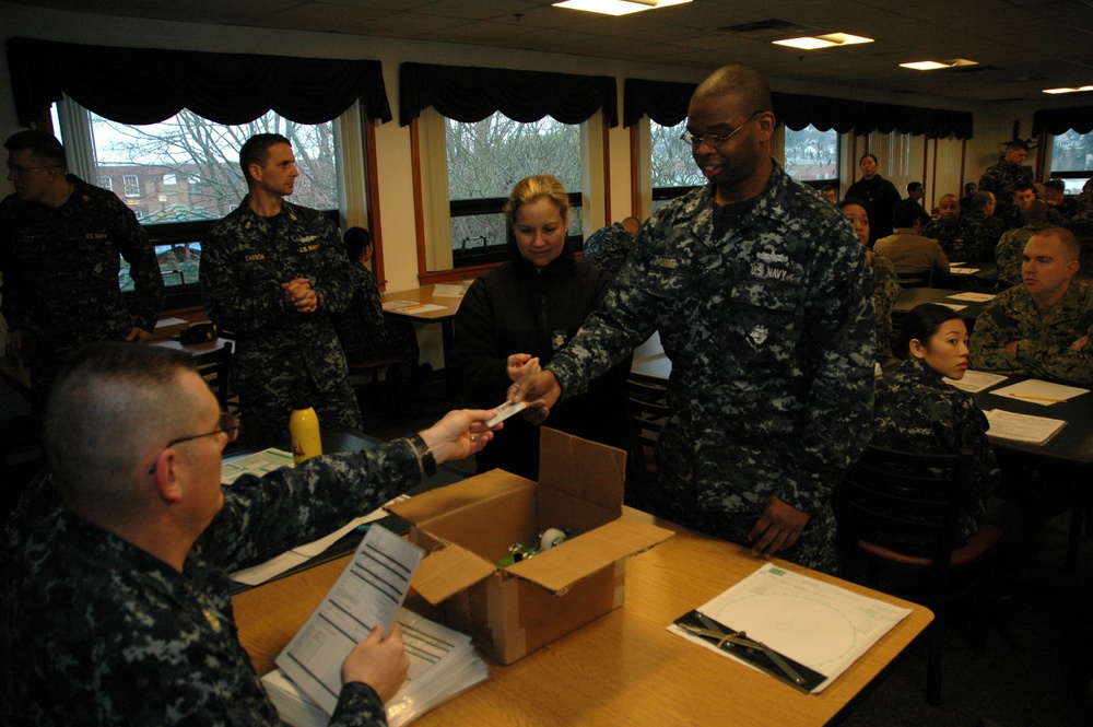 NOSC Kitsap sailors take Navy-wide advancement exam