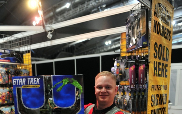 ‘First in Support’ soldiers turn geek at Destination Star Trek Germany