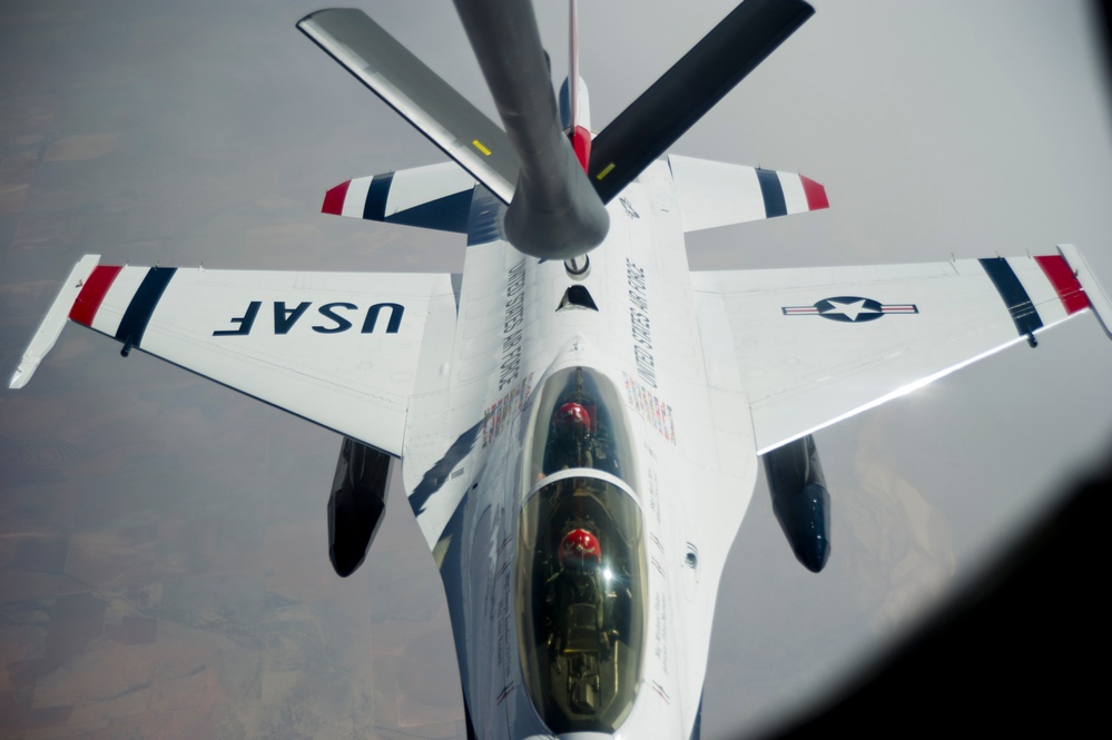 Refueling the Thunderbirds