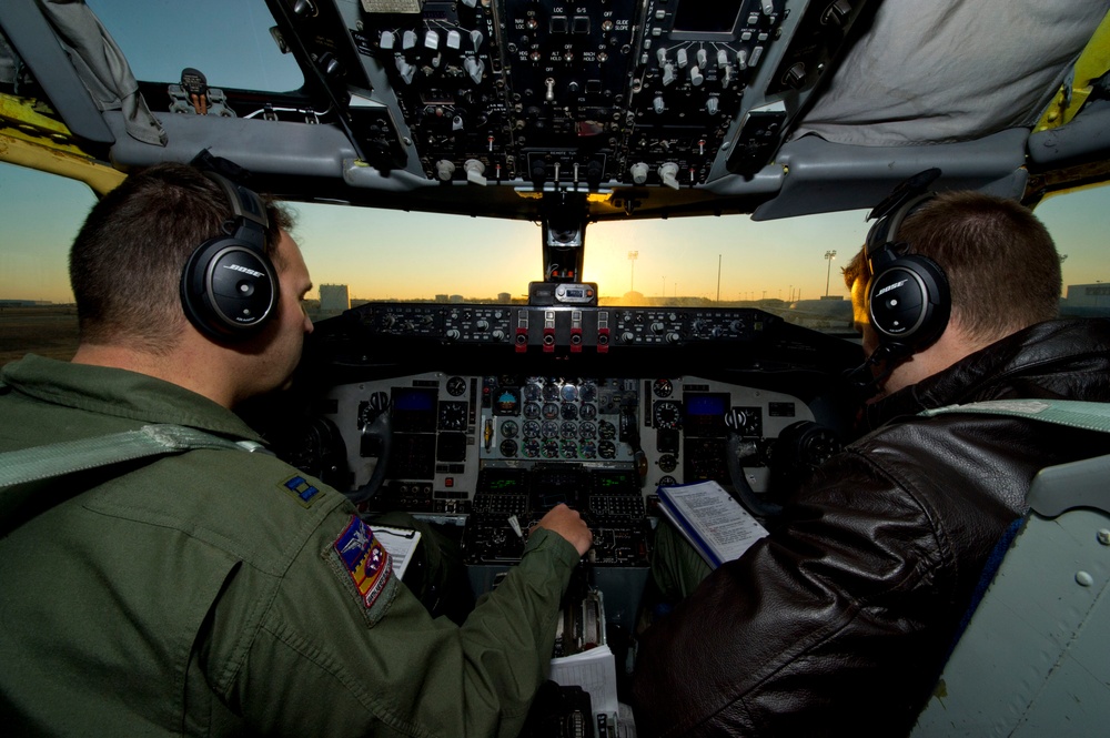 Refueling the Thunderbirds