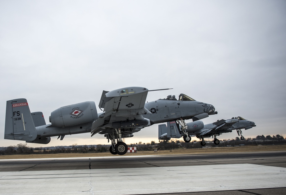 Fearsome four-ship: 188th Warthogs train at Razorback Range