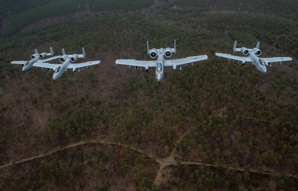 Fearsome four-ship: 188th Warthogs train at Razorback Range