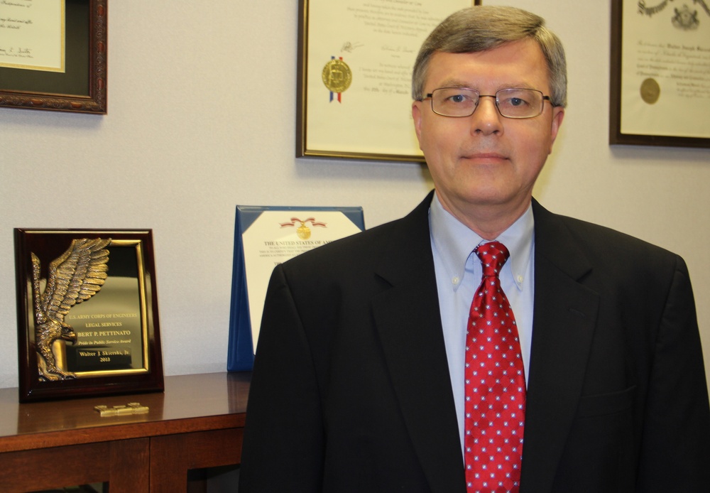 SWD Deputy Counsel honored with Corps of Engineers Public Service Award