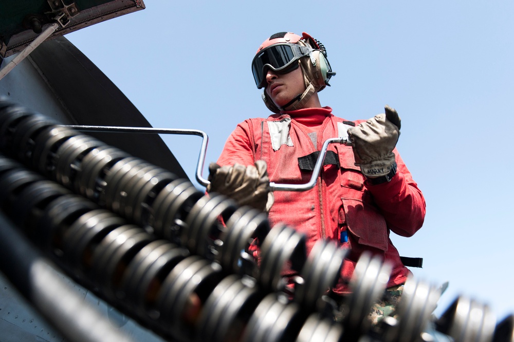 Ammunition loaded onto F/A-18C Hornet