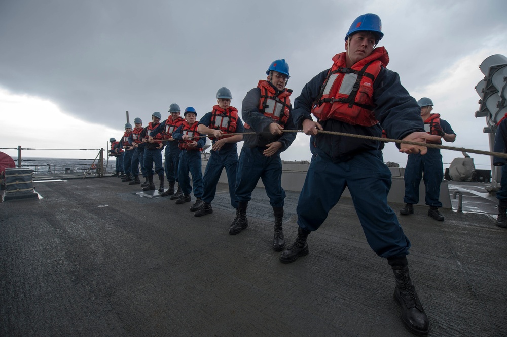 USS Stout replenishment