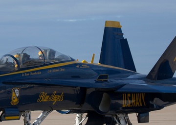 Blue Angels plan to perform at 2014 MCAS Miramar Air Show