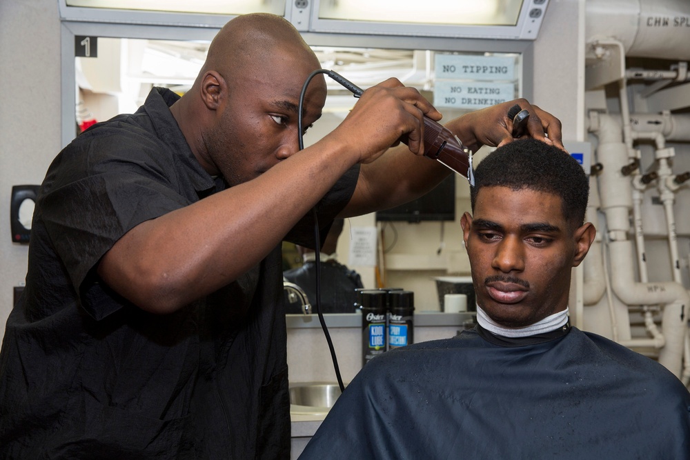 22nd MEU Marines cut hair
