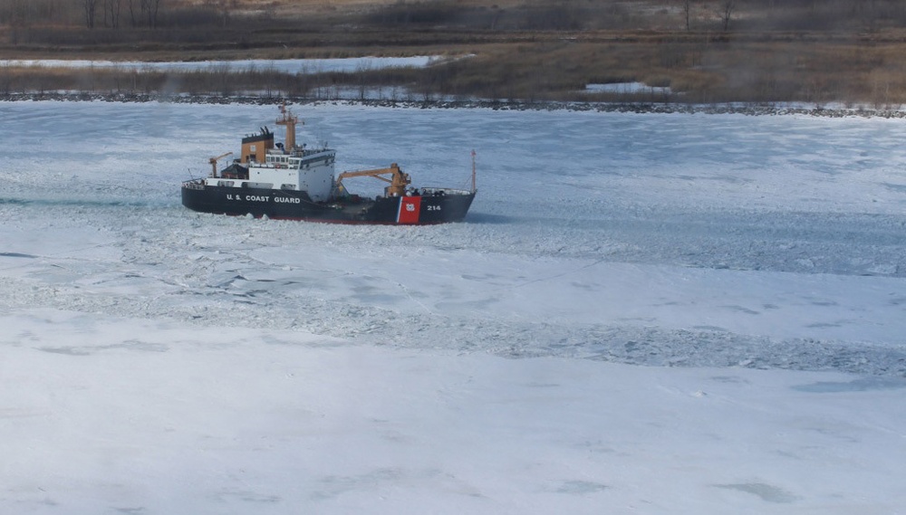 Coast Guard Cutter Hollyhock breaks ice in St. Clair River