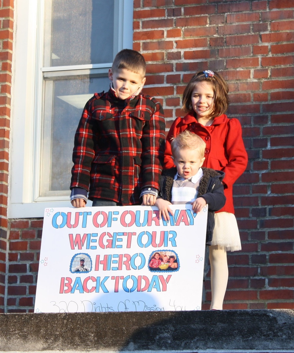 Delaware National Guard welcomes home 198th Expeditionary Signal Battalion soldiers