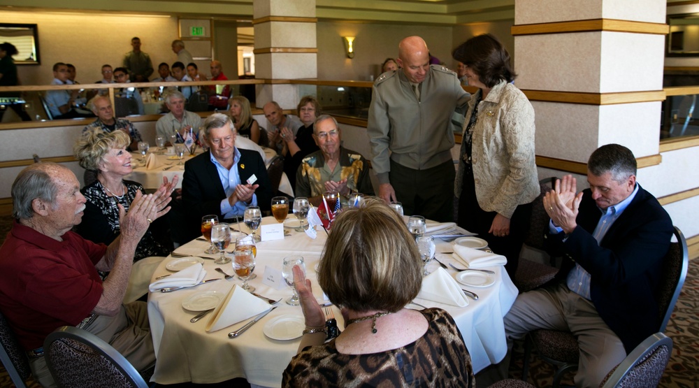 MOAA luncheon hosts Combat Center commanding general