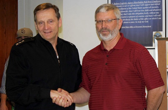 Harnitchek tours DLA Distribution Red River, meets senior leaders