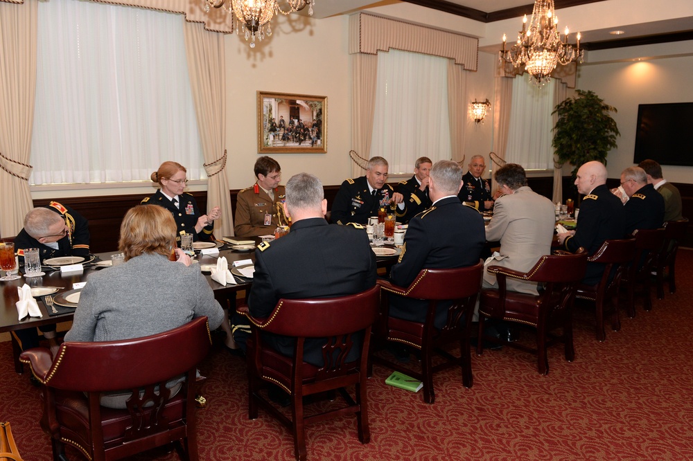 Lt. Gen. Sir Nicholas Carter visits Pentagon