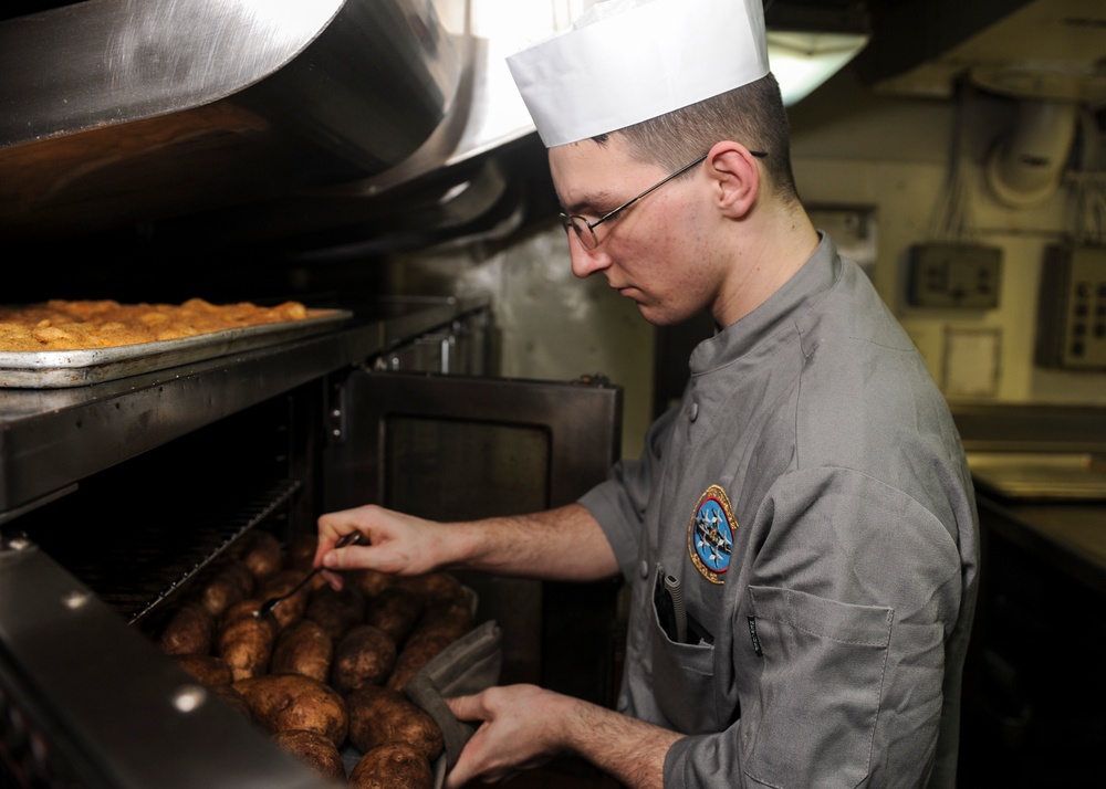 USS Nimitz food preparation