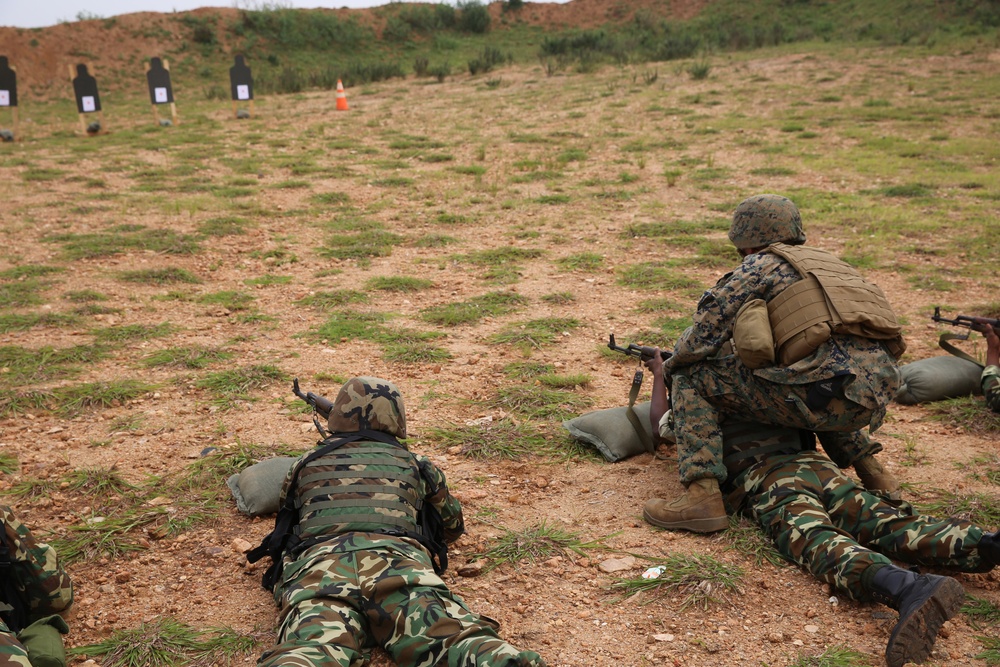 Marines conduct live fire training with Burundi National Defense Force