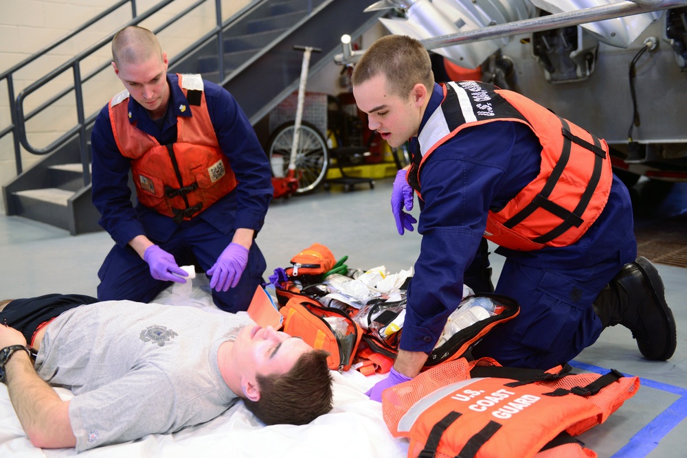 Coast Guard Station Cape May, NJ, conducts first aid training