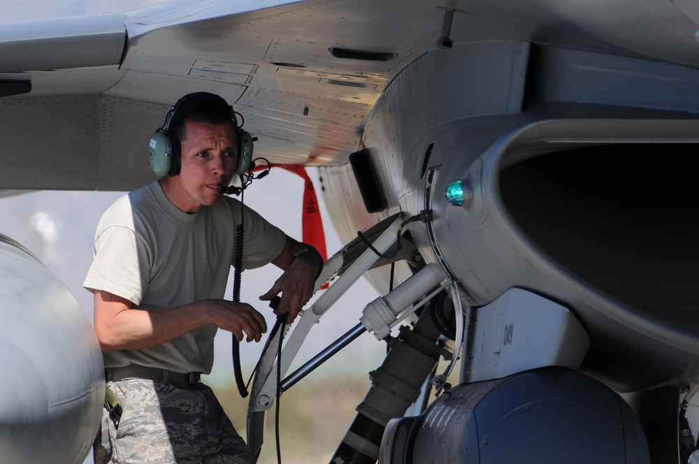 DVIDS - Images - 177th flight line operations at Davis-Monthan Air ...