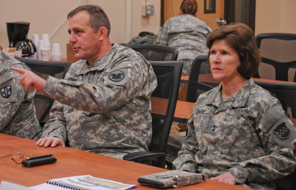Congressional staff members visit Army Reserve exercise