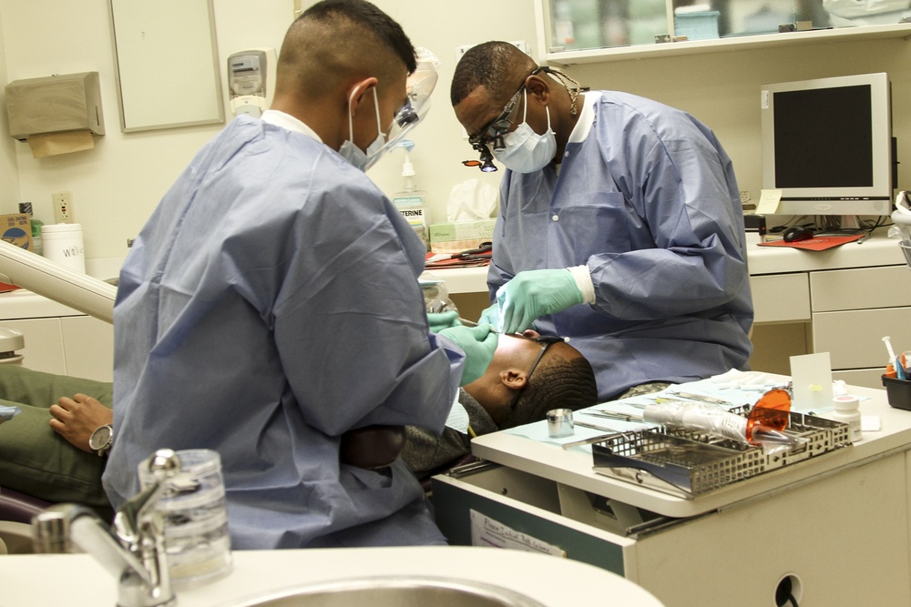 Falcon paratrooper named FORSCOM’s Dental Officer of the Year