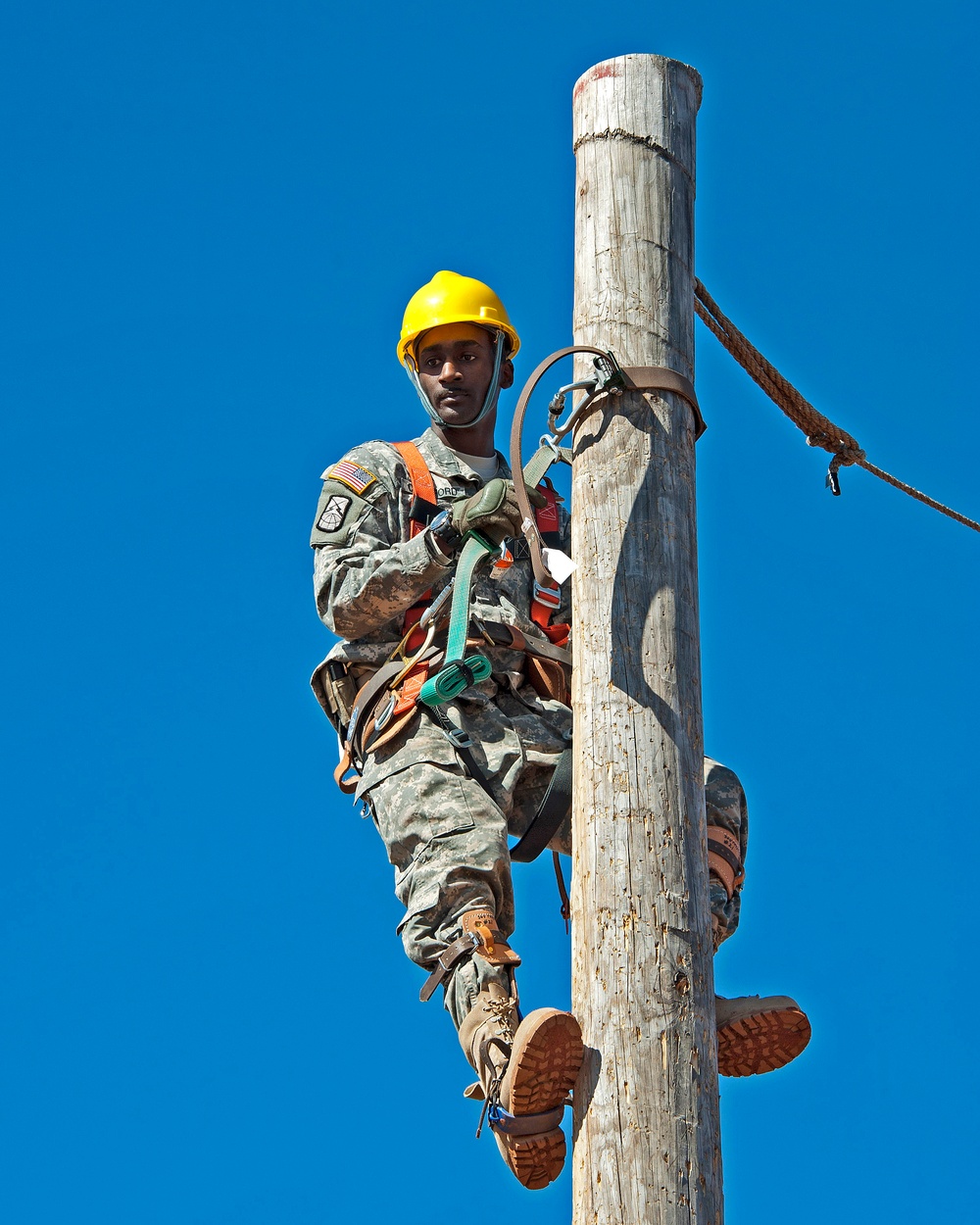 Qualification exercise for a pole rescue