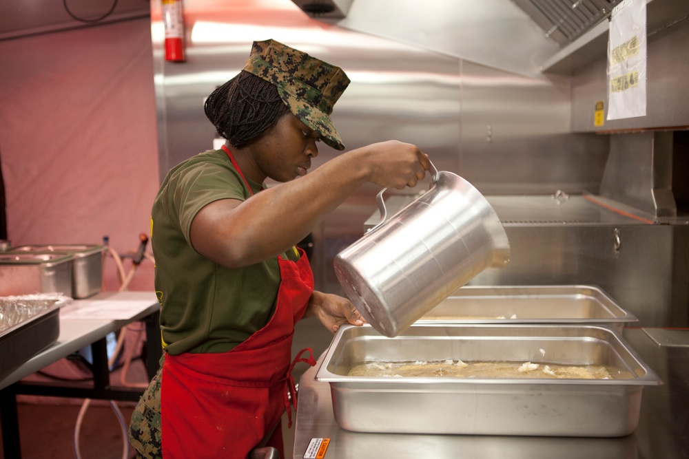Food service Marines compete for best mess in Corps