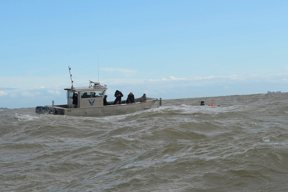 56th RQS, 7th SOS make a splash