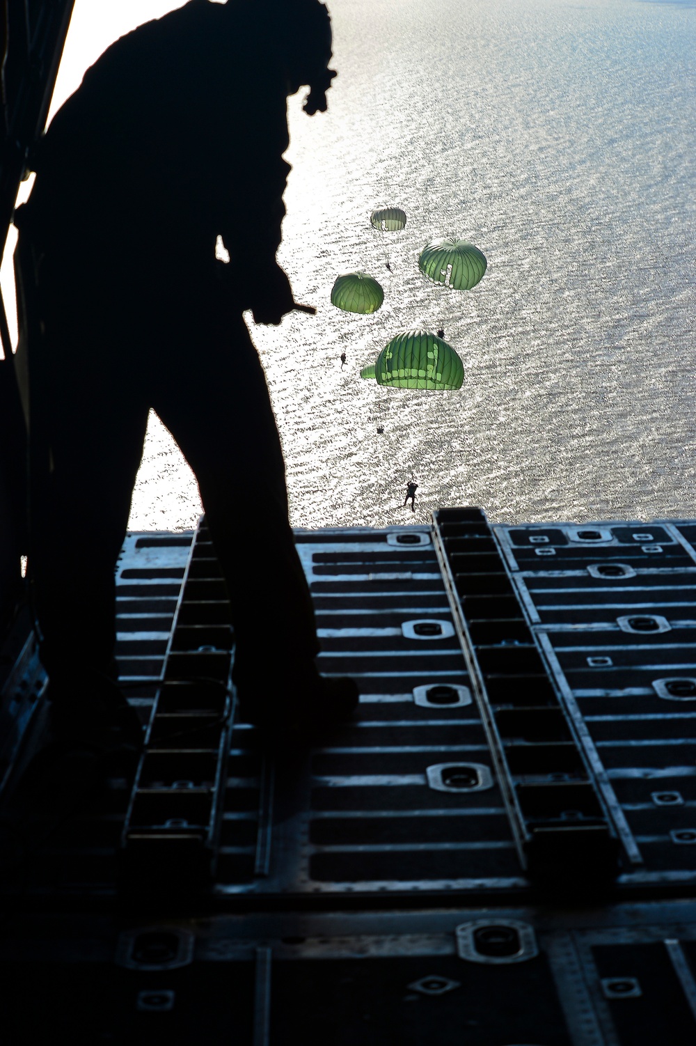 56th RQS, 7th SOS make a splash