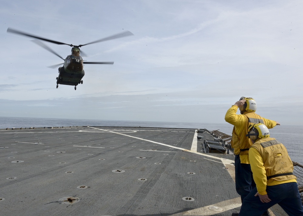 US Marines, Spanish pilots conduct bilateral carrier landings