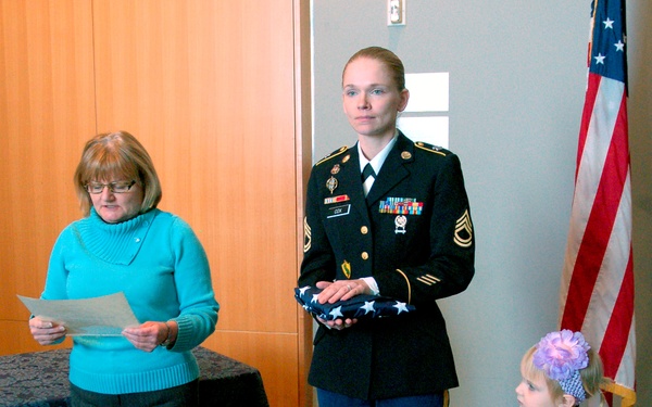 Local soldier re-enlists, honored at Women’s Memorial