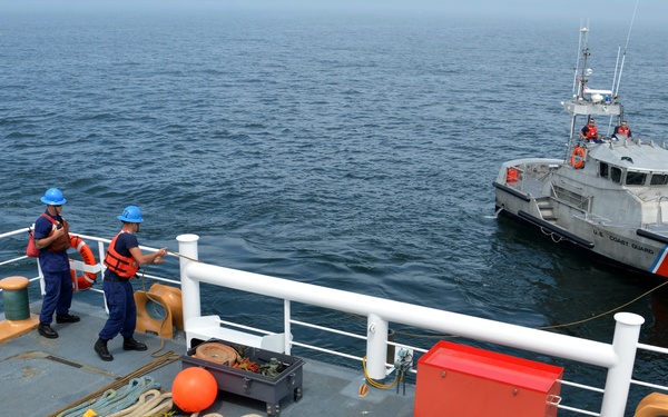 Abbie Burgess towing