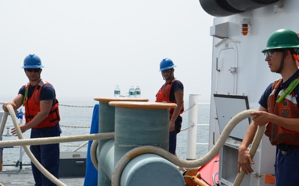 Abbie Burgess towing