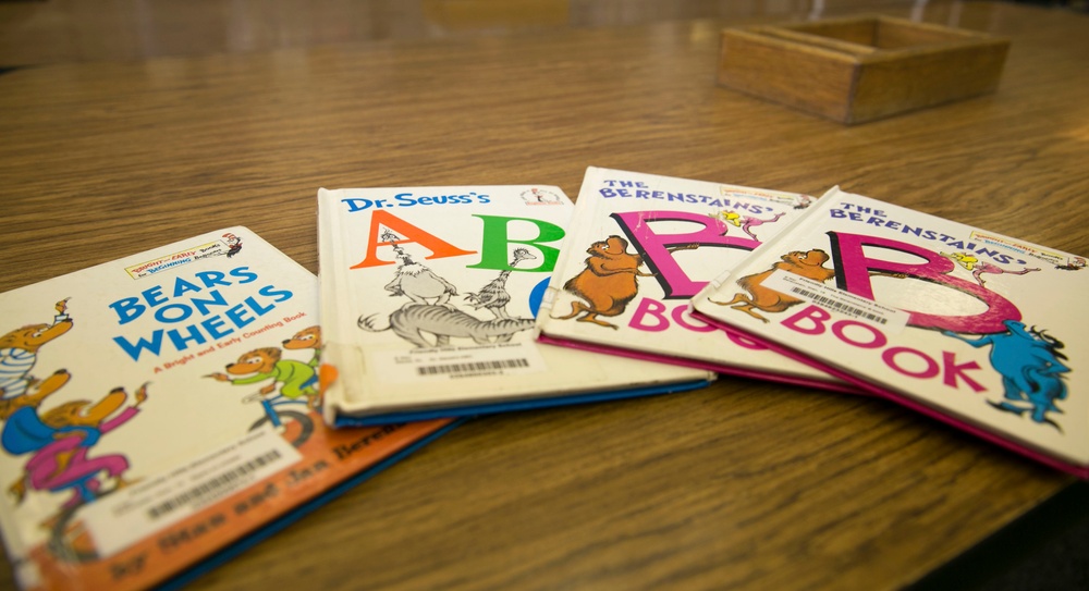 Read Across America Day brings students, Marines together