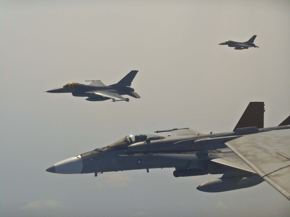 U.S. Marines, Royal Thai Air Force fly together during Exercise Cobra Gold 2014