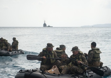 31st MEU launch and recovery operations