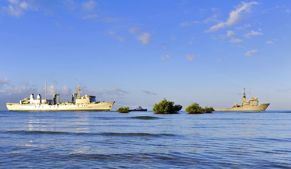 HMCS Protecteur arrives at Joint Base Pearl Harbor-Hickam