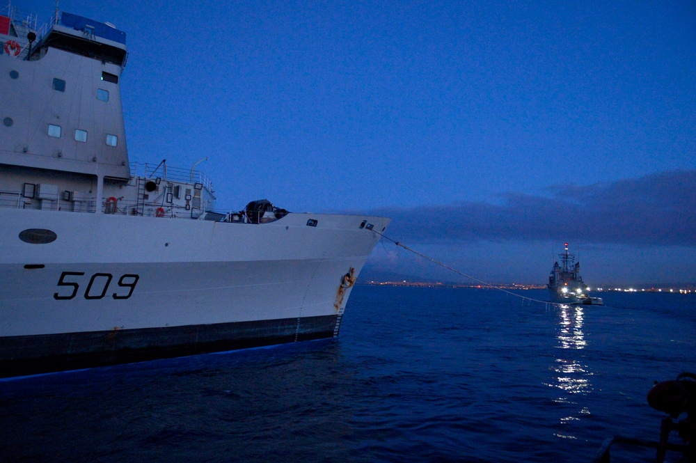 HMCS Protecteur arrives at Joint Base Pearl Harbor-Hickam