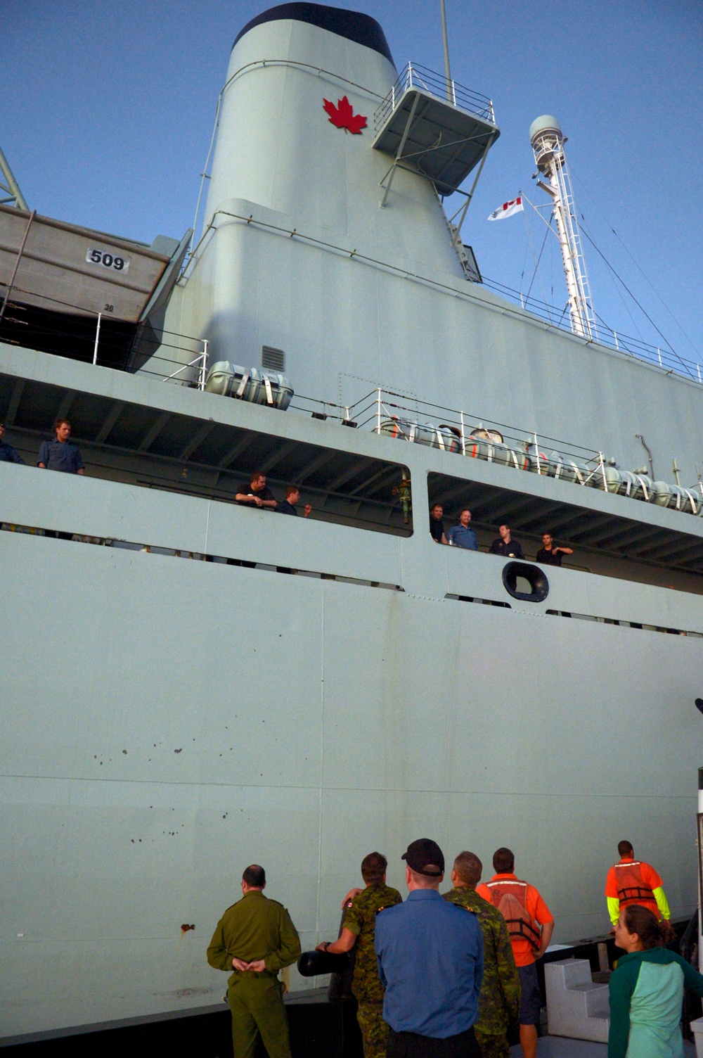 HMCS Protecteur arrives at Joint Base Pearl Harbor-Hickam