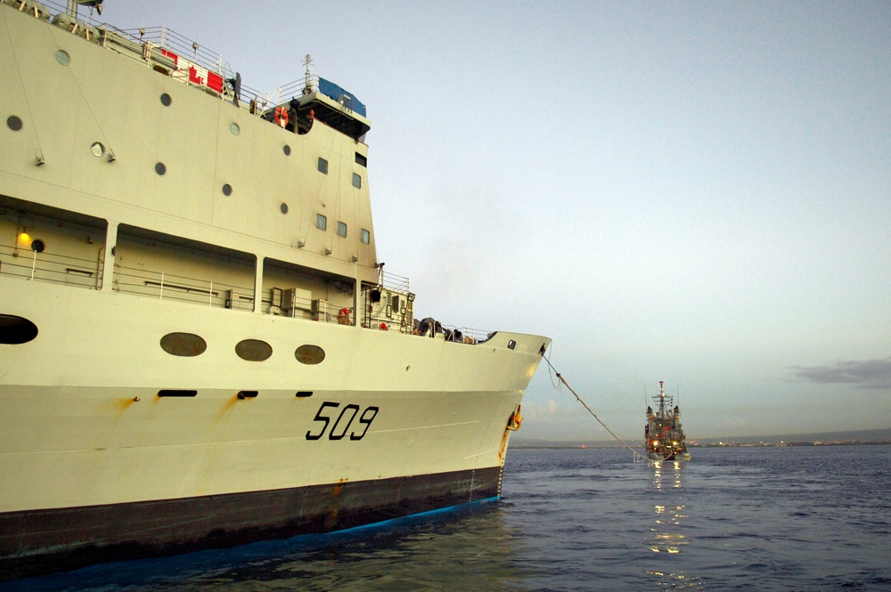 HMCS Protecteur arrives at Joint Base Pearl Harbor-Hickam