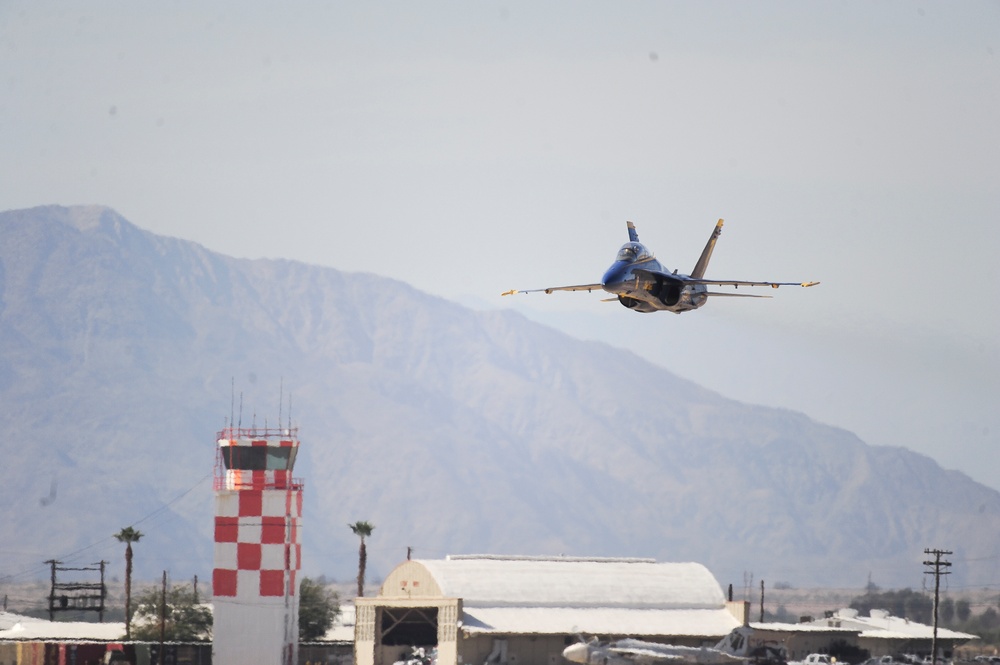Blue Angels practice demonstration March 6, 2014