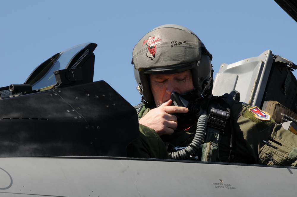 Flight operations prior to a familiarization flight