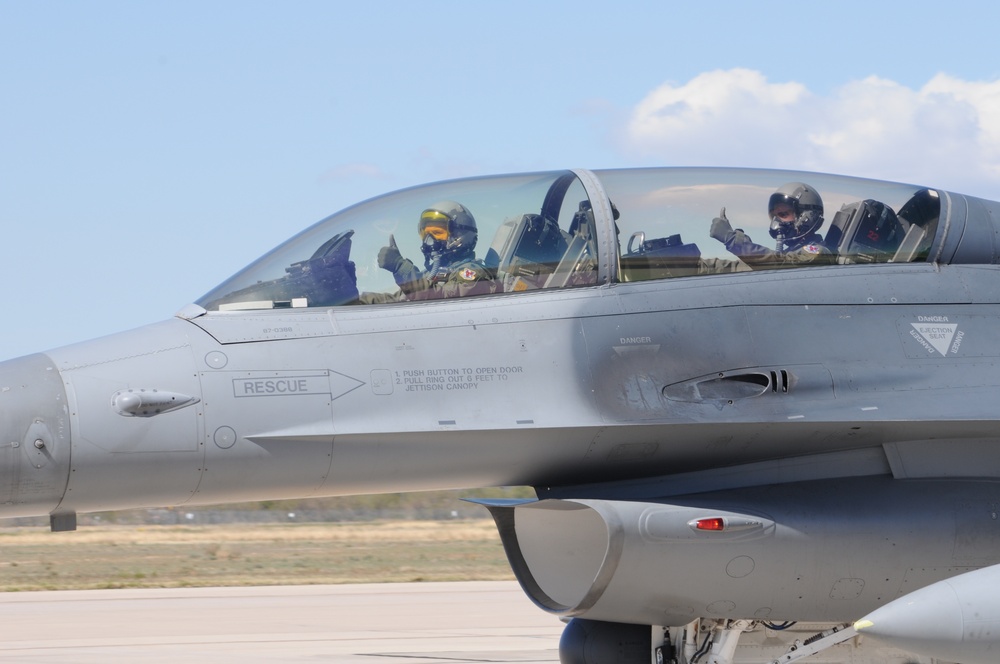 Flight operations prior to a familiarization flight