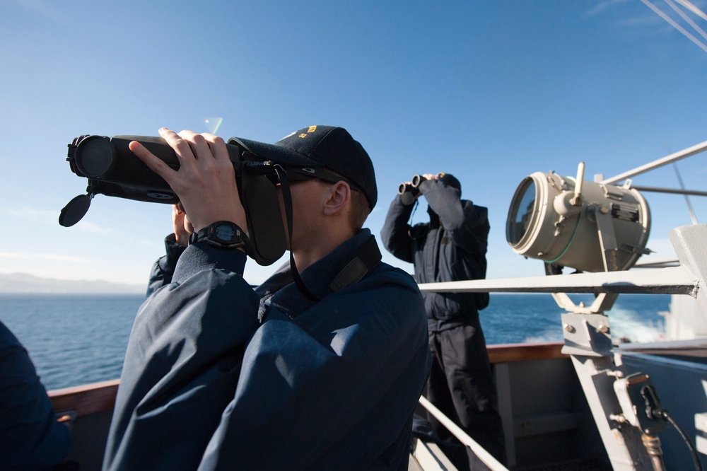 USS Arleigh Burke operations