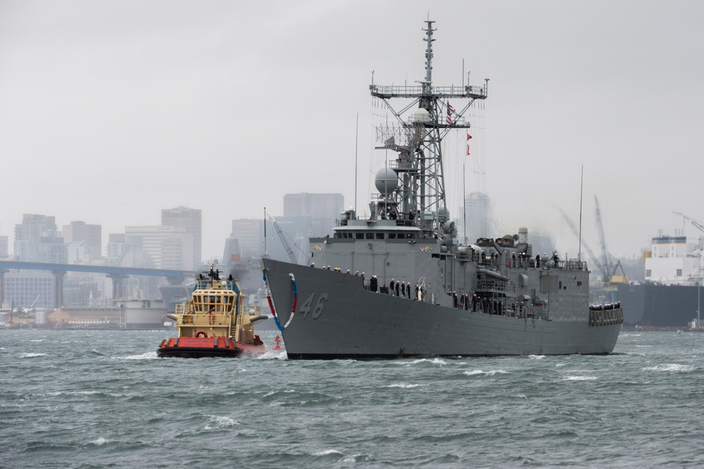 USS Rentz homecoming.