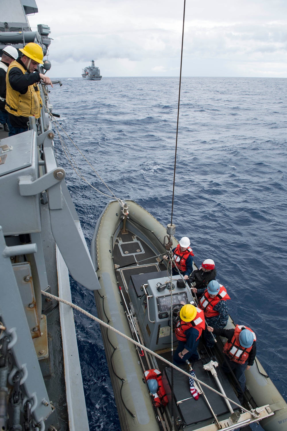 USS Stout personnel transfer