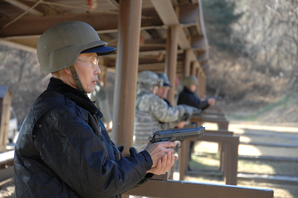 Pistol qualification at the Pomeroy Range