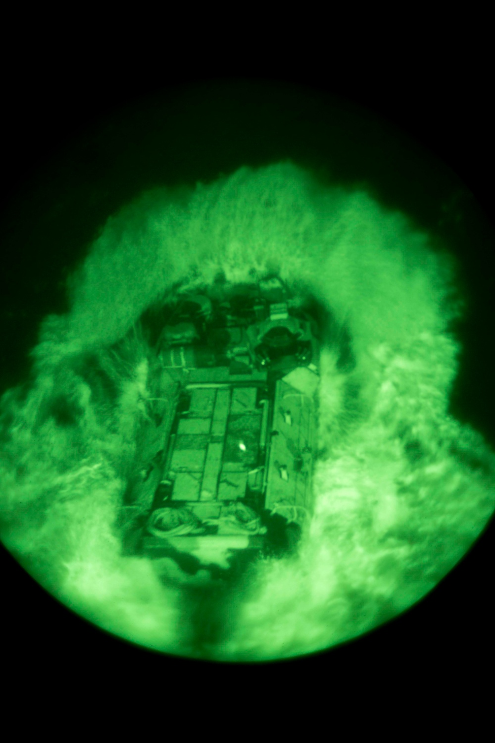 Marines conduct splash and recovery qualifications