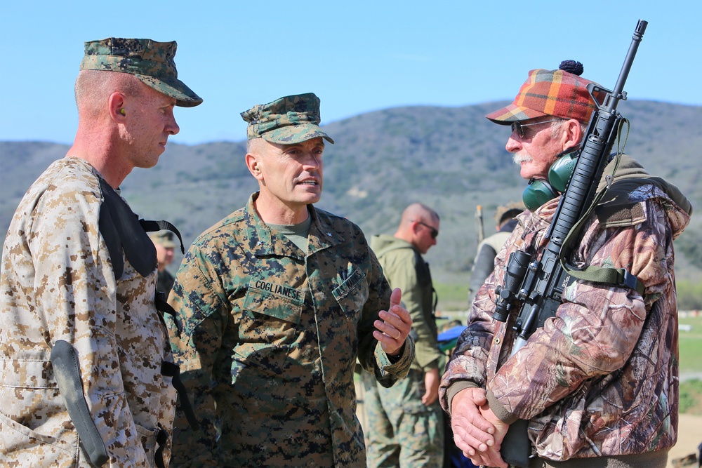 1st MLG commanding general visits Marines during 2014 Western Division matches